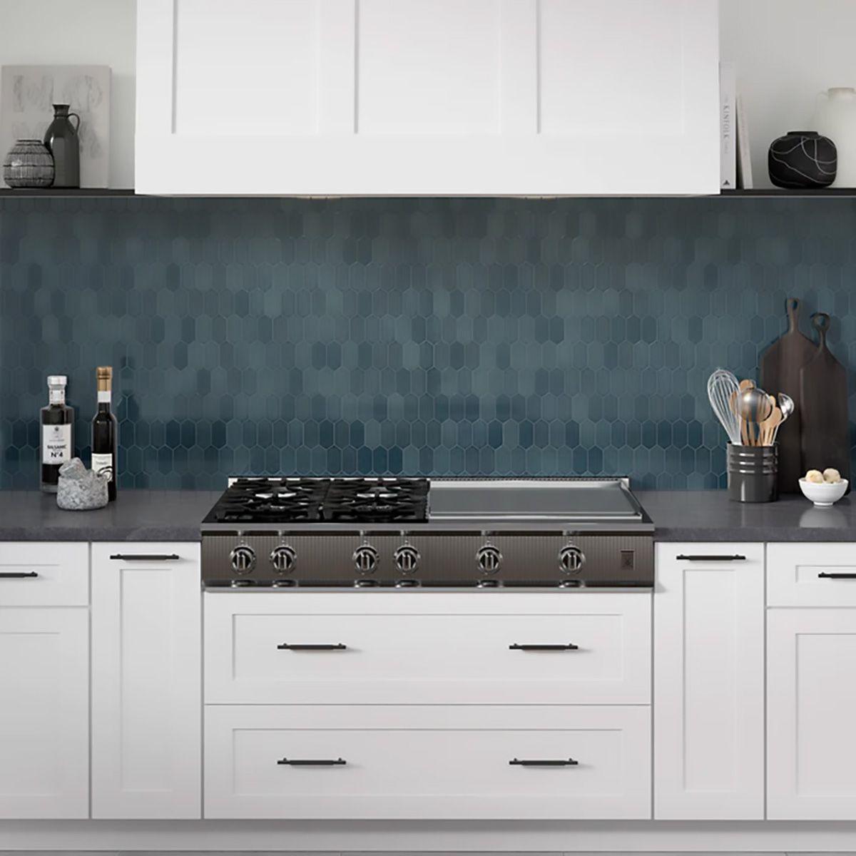 Omni Blue Picket Tile Image