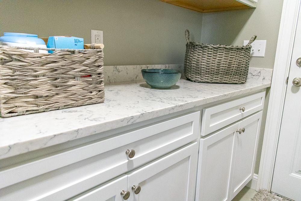 Arctic Ivory Quartz Countertop Closeup