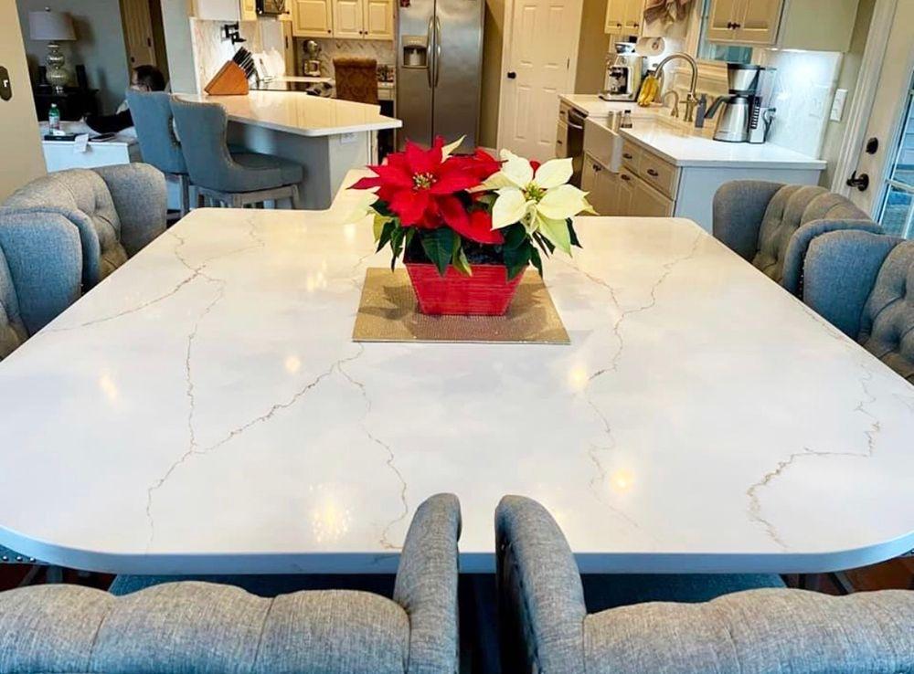 Calacatta Siena Quartz Table